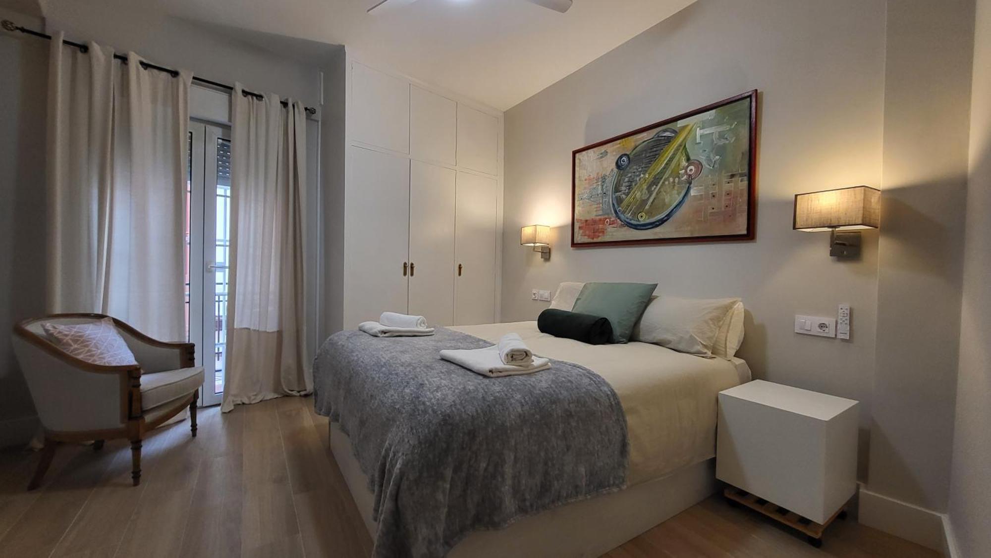 Rentalsevilla En La Plaza Del Salvador Séville