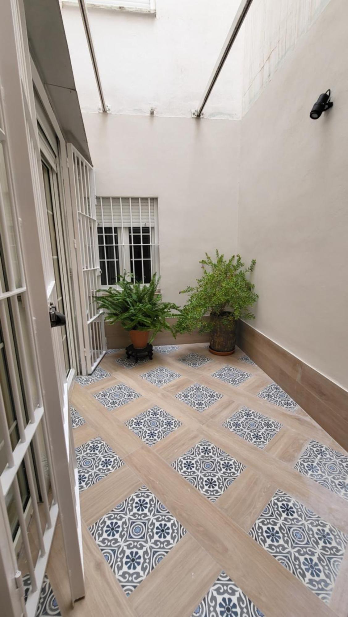 Rentalsevilla En La Plaza Del Salvador Séville